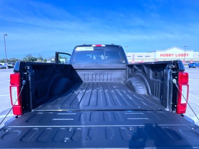 2022 Ford Super Duty F-350 SRW XL