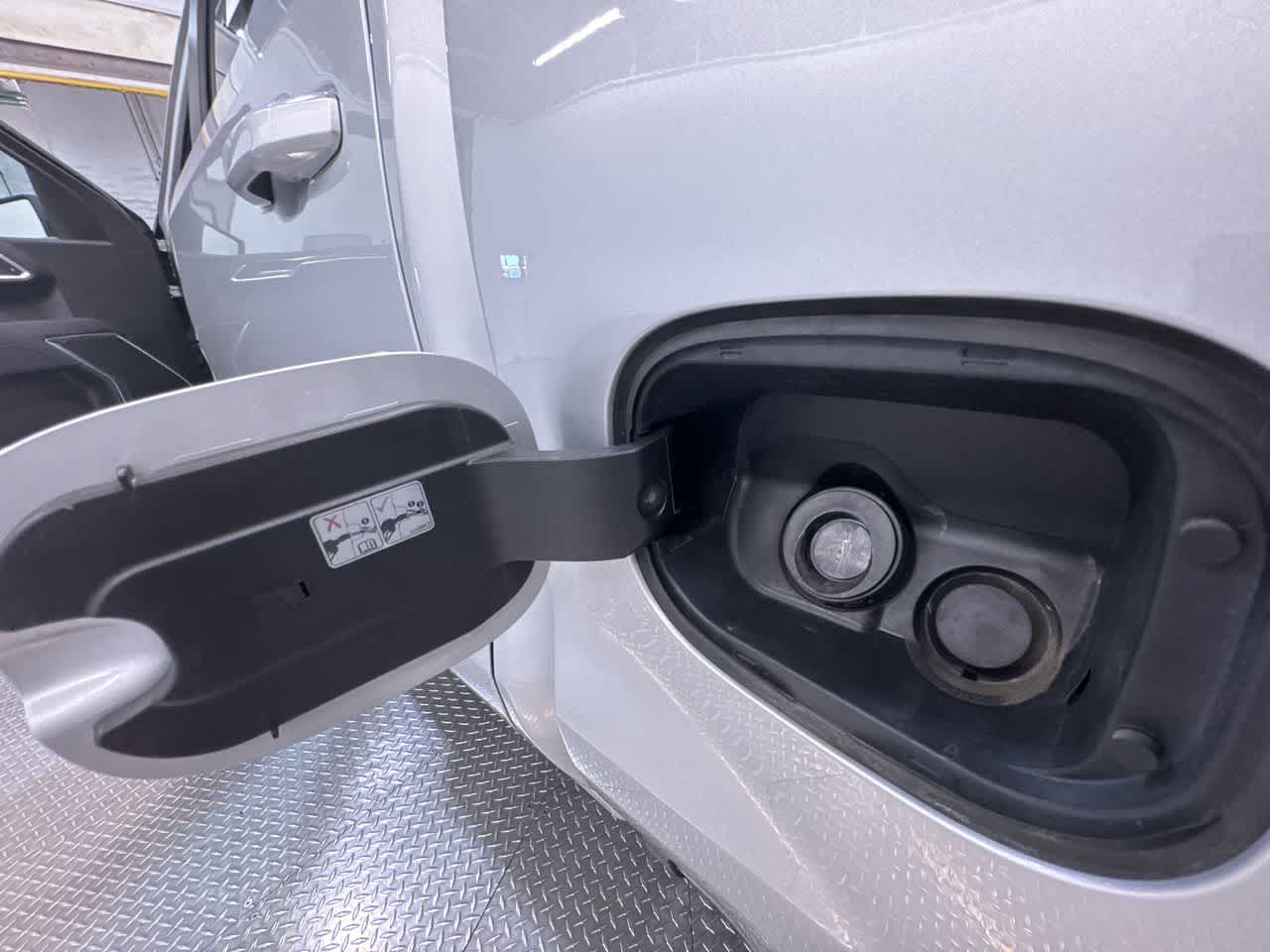 2022 Chevrolet Silverado 1500 LT (2FL)