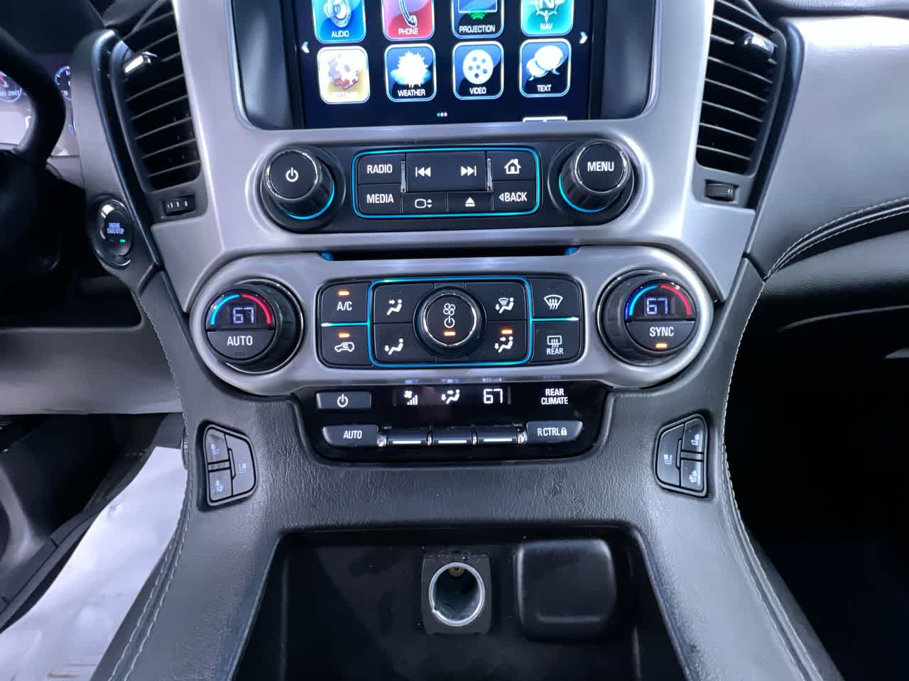 2017 GMC Yukon XL SLT