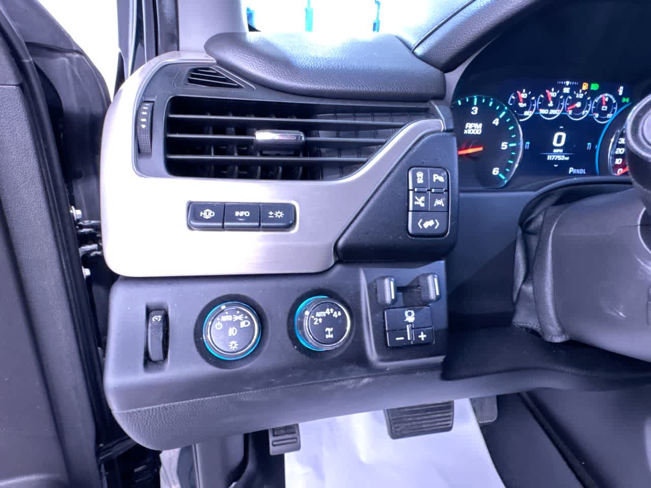 2017 GMC Yukon XL Denali