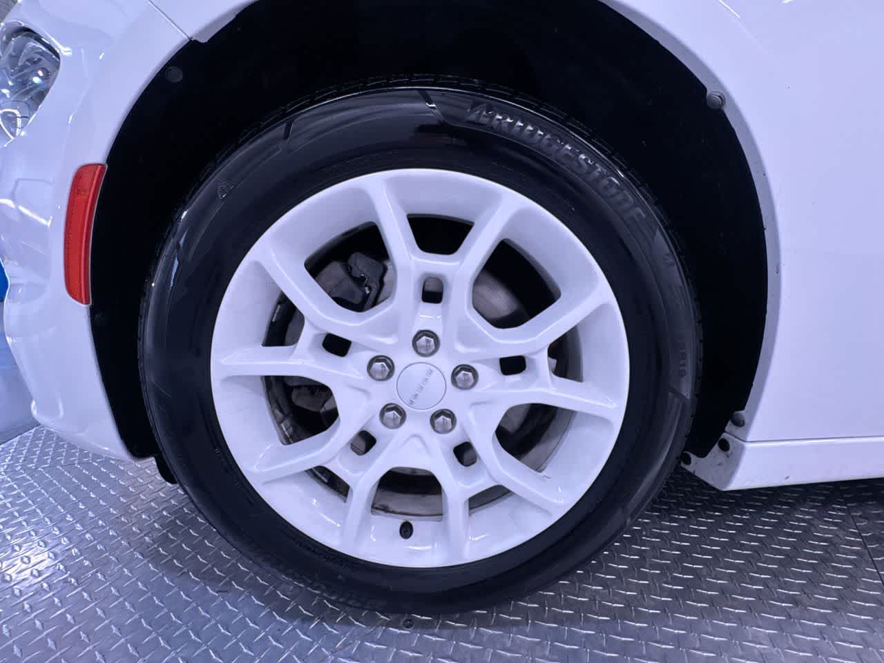 2016 Dodge Charger SXT