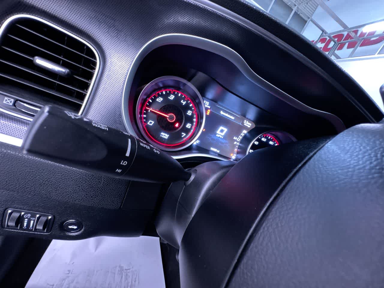 2016 Dodge Charger SXT