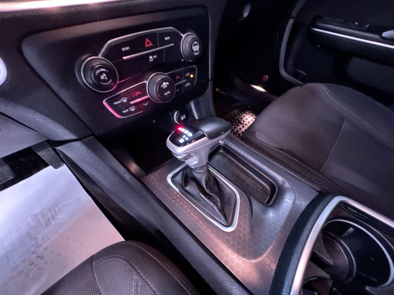 2016 Dodge Charger SXT