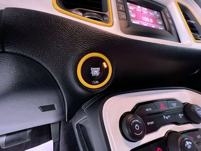 2017 Dodge Challenger SXT