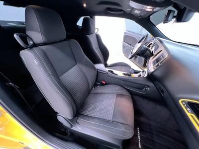 2017 Dodge Challenger SXT