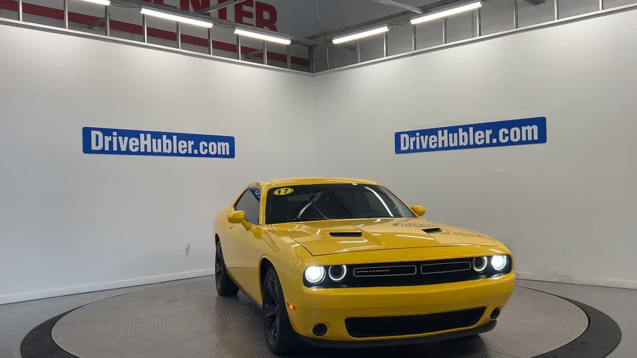 2017 Dodge Challenger SXT