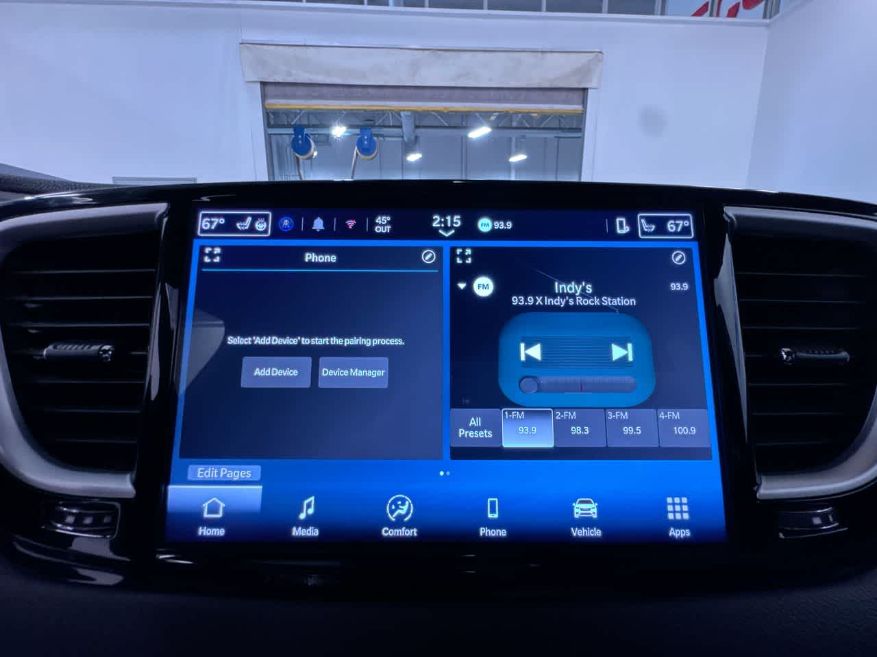 2026 Chrysler Pacifica Select