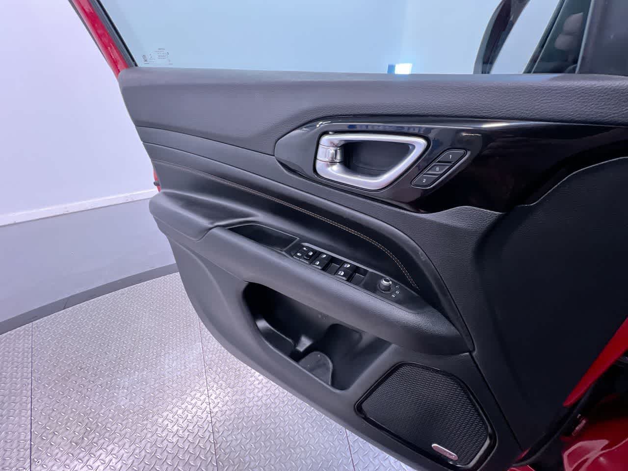 2022 Jeep Compass (RED) Edition