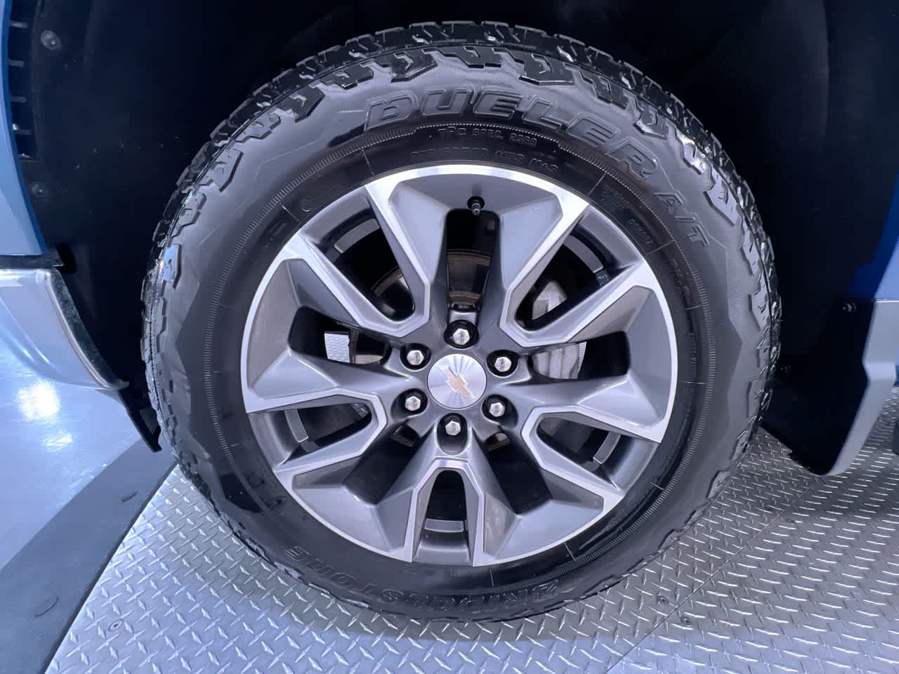2024 Chevrolet Silverado 1500 LT (2FL)