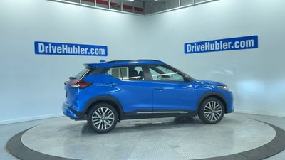2021 Nissan Kicks SR