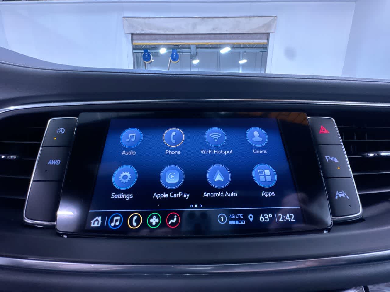 2023 Buick Enclave Essence