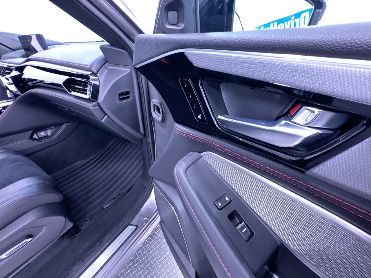 2023 Acura MDX w/A-Spec Package