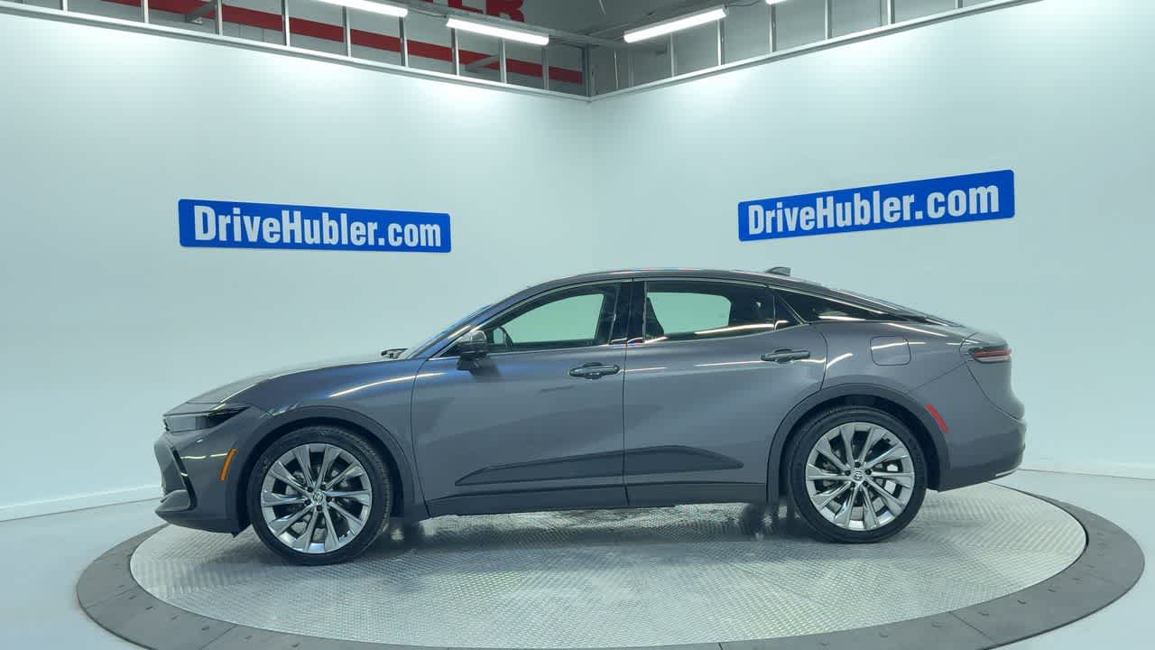 2023 Toyota Crown XLE