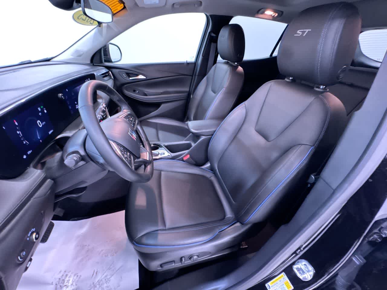 2025 Buick Encore GX Sport Touring