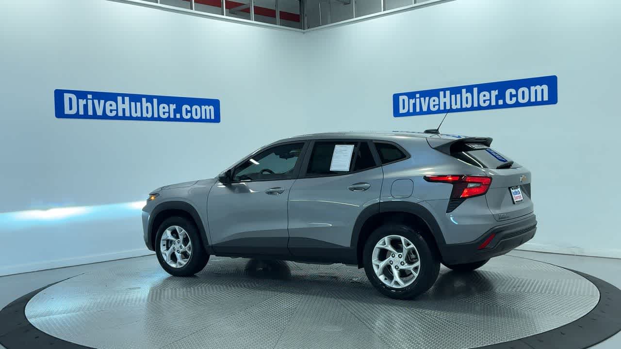 2024 Chevrolet Trax LS