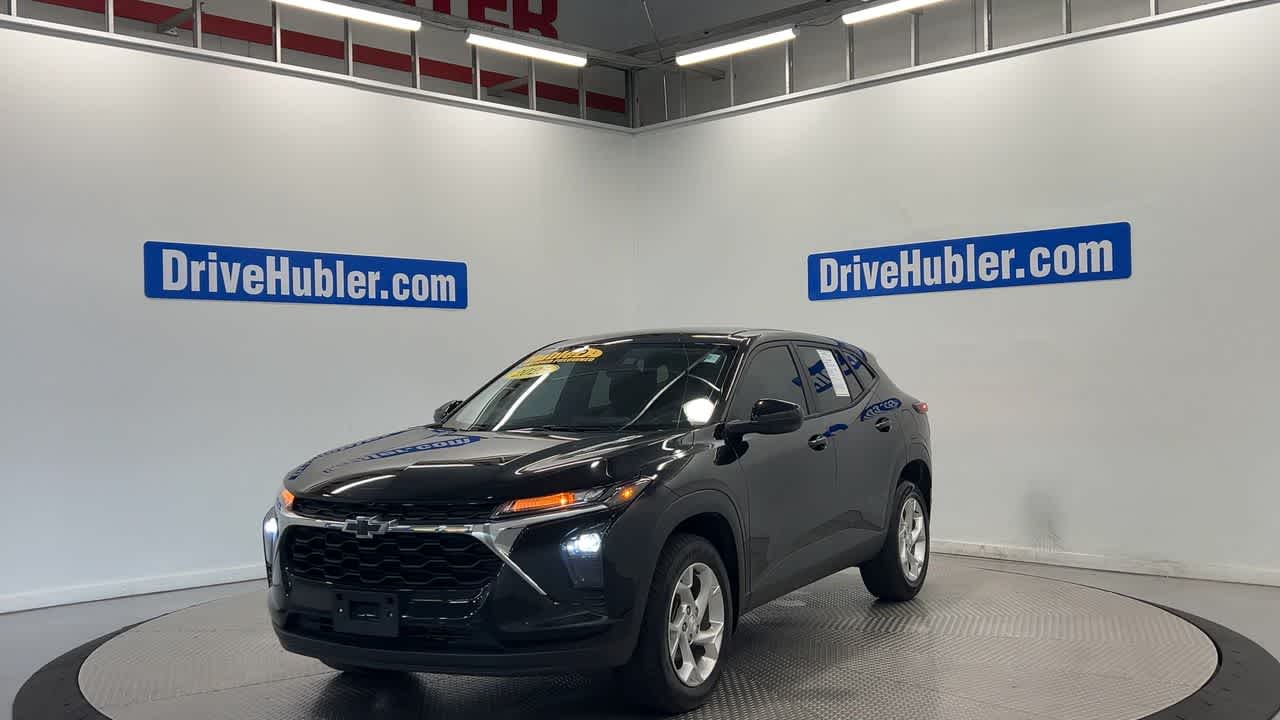 2025 Chevrolet Trax LS