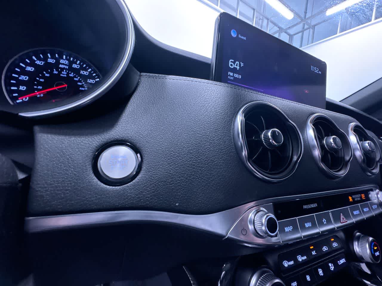 2022 Kia Stinger GT-Line