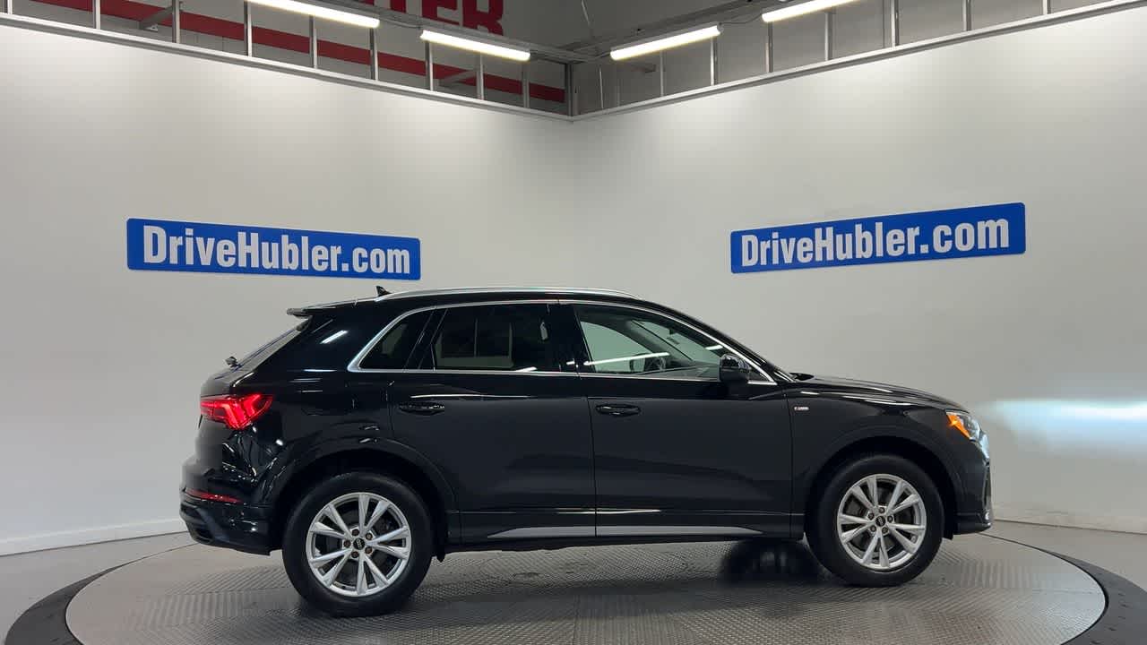 2021 Audi Q3 S line Premium