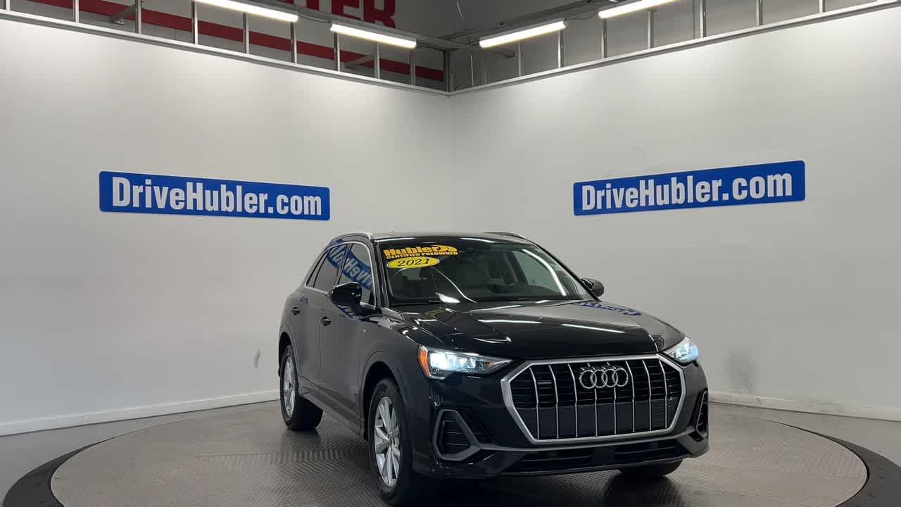 2021 Audi Q3 S line Premium
