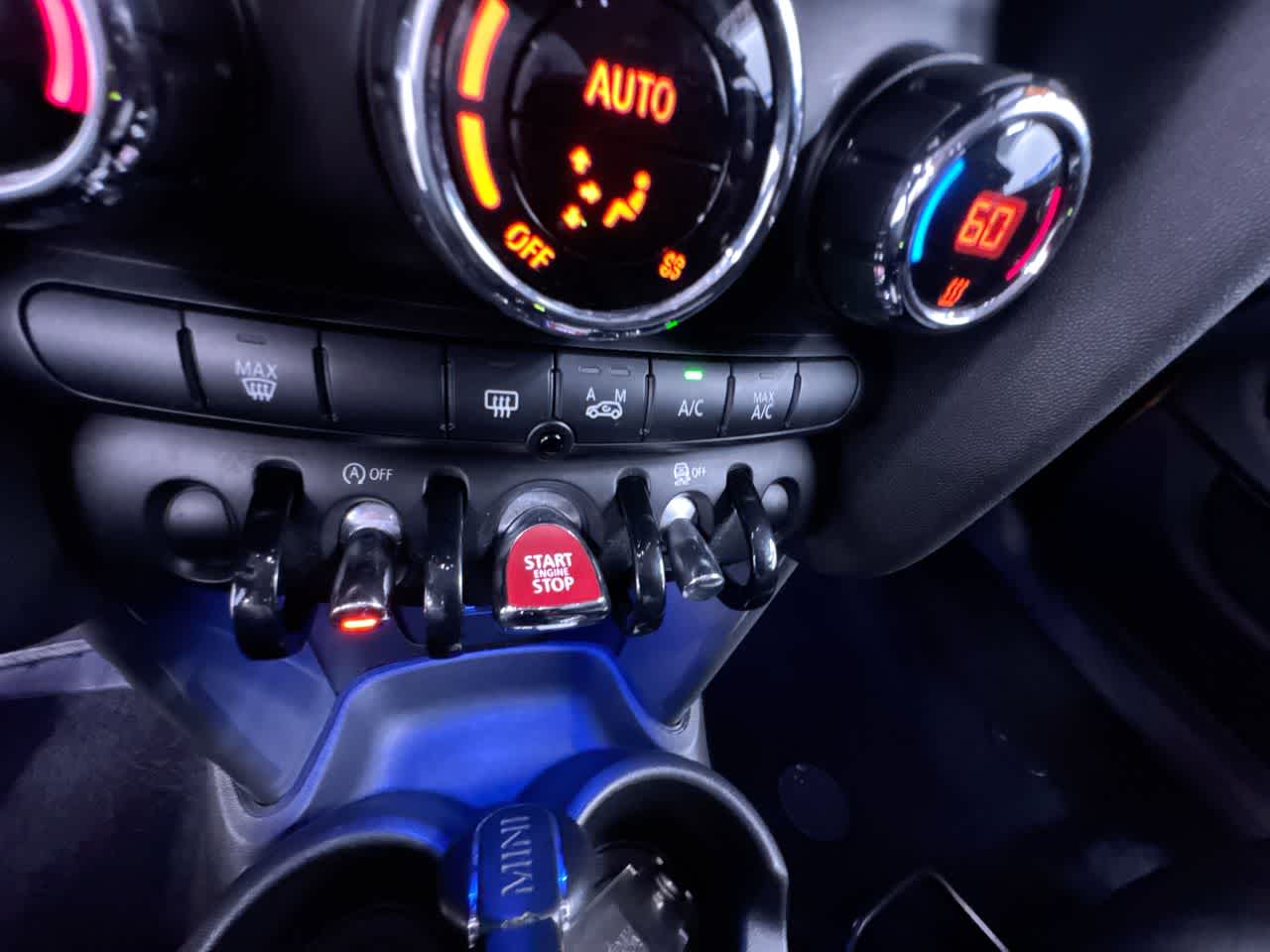 2015 MINI Cooper Hardtop 4 Door TURBO