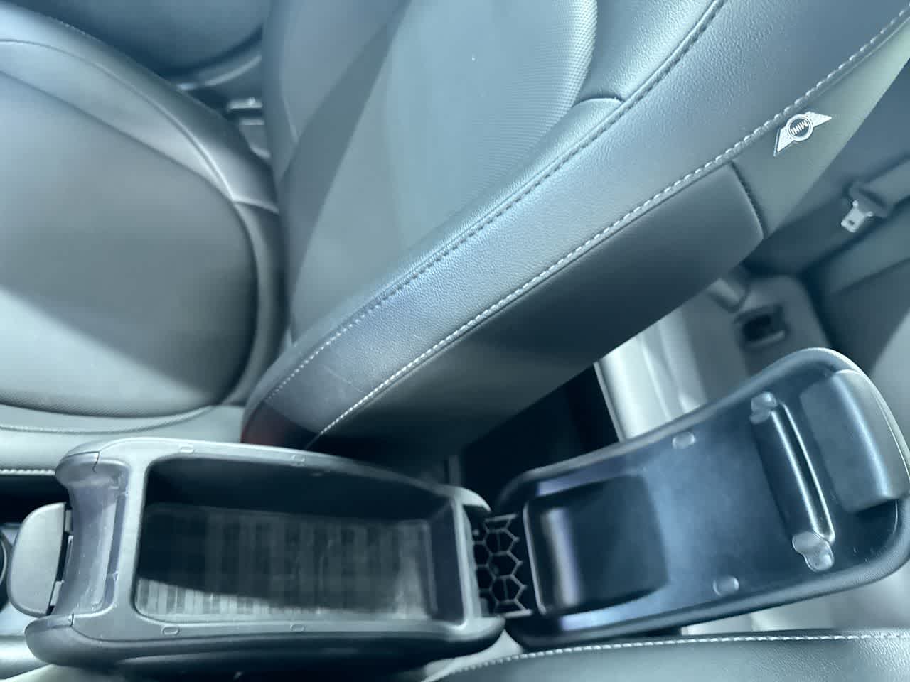 2015 MINI Cooper Hardtop 4 Door TURBO