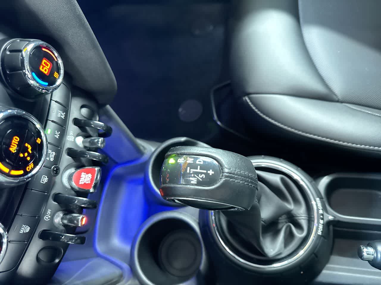 2015 MINI Cooper Hardtop 4 Door TURBO