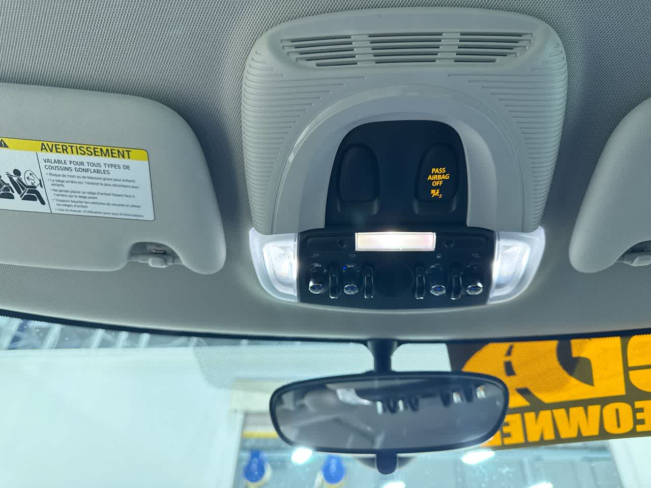 2015 MINI Cooper Hardtop 4 Door TURBO