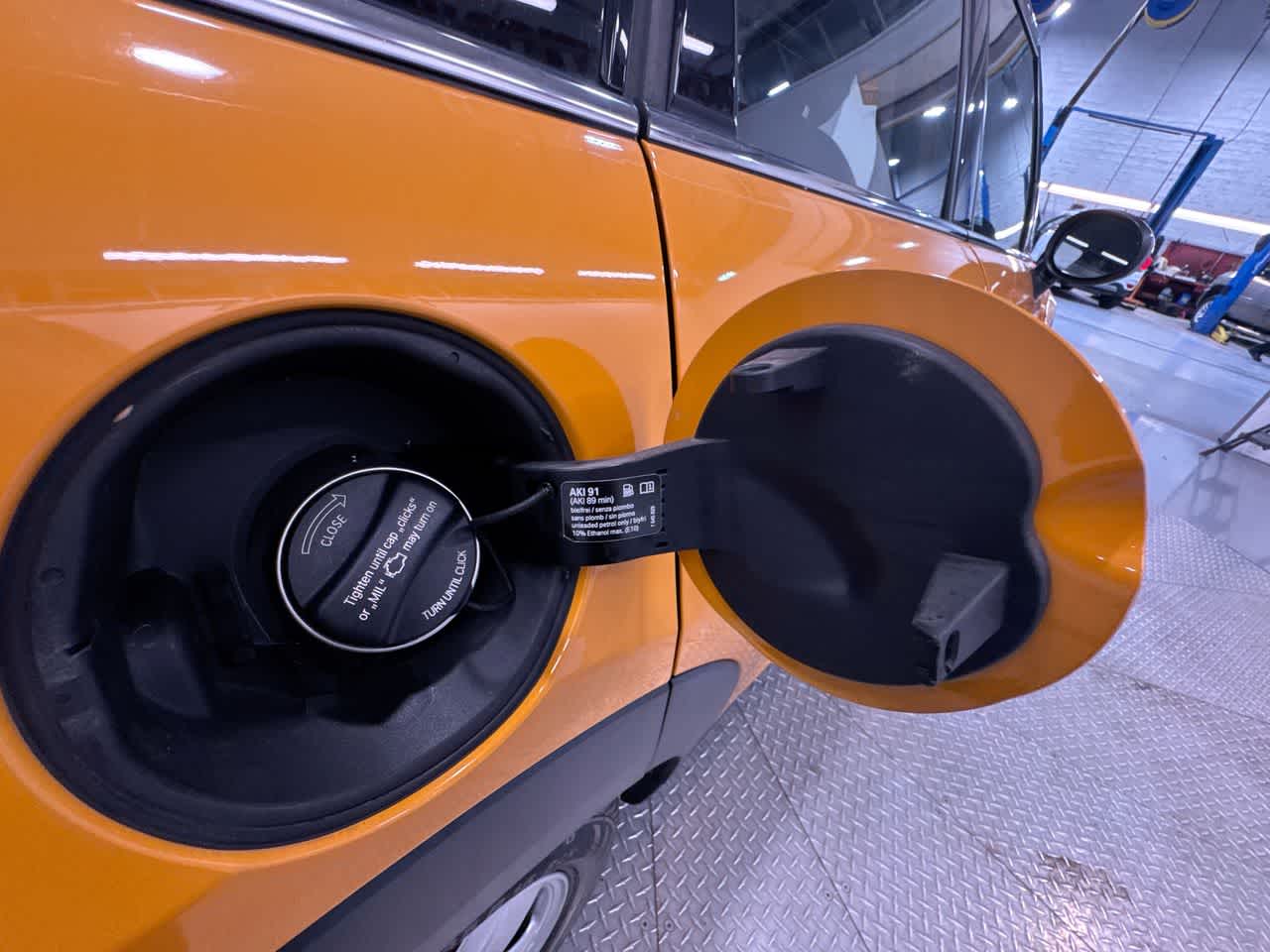 2015 MINI Cooper Hardtop 4 Door TURBO