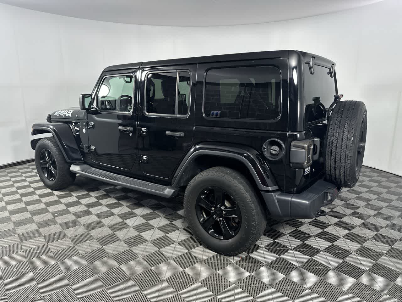 2020 Jeep Wrangler Unlimited Sahara Altitude