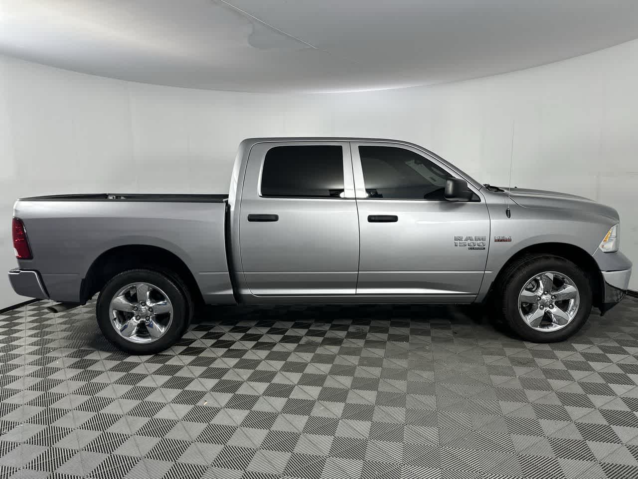 2024 RAM 1500 Classic Tradesman