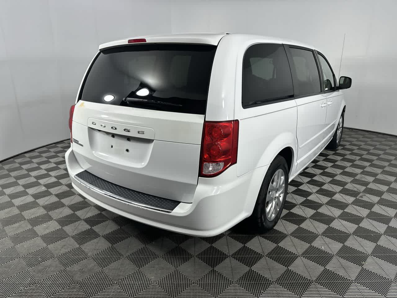 2017 Dodge Grand Caravan SE