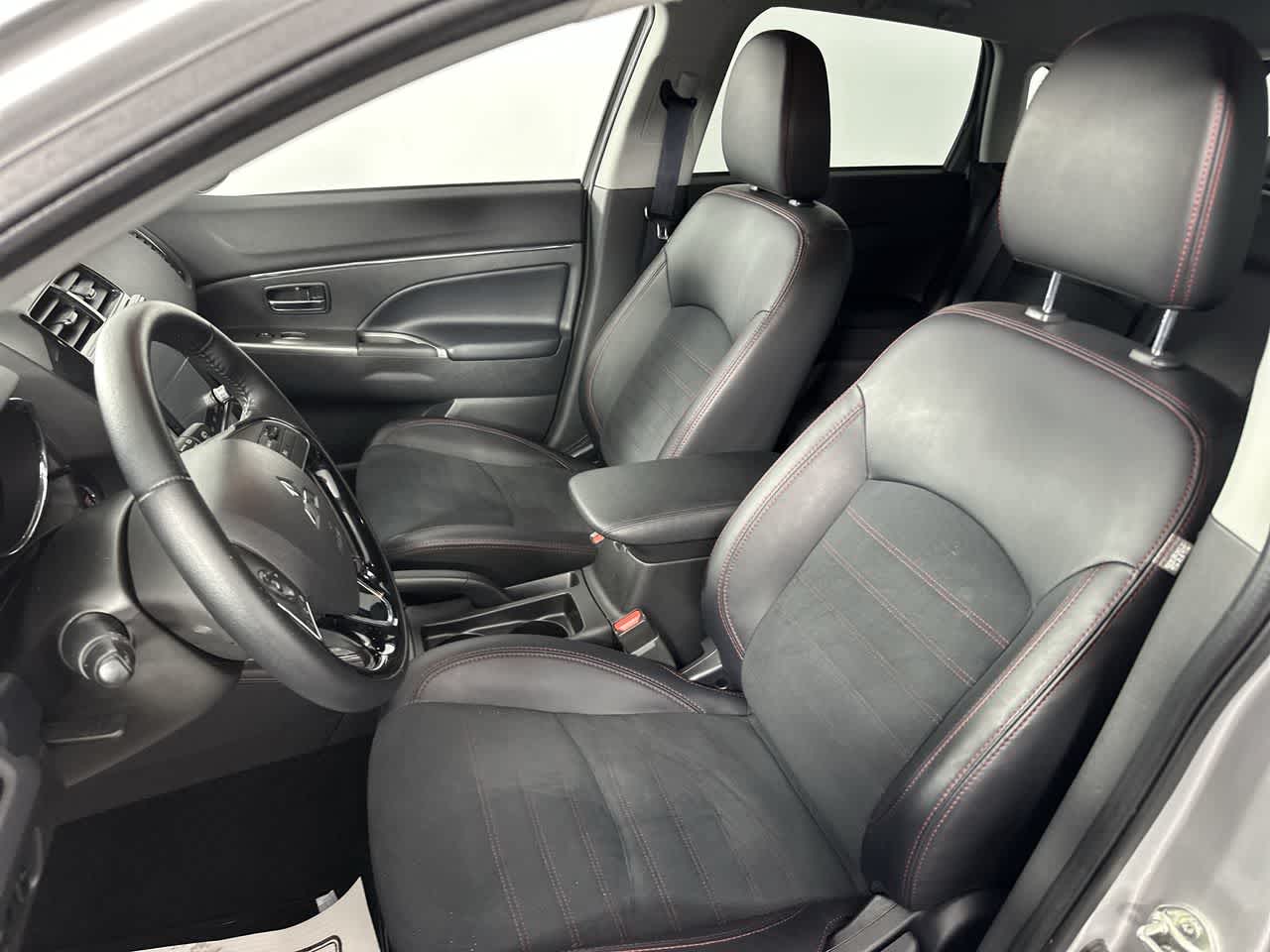 2024 Mitsubishi Outlander Sport S