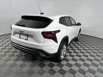 2025 Chevrolet Trax LS