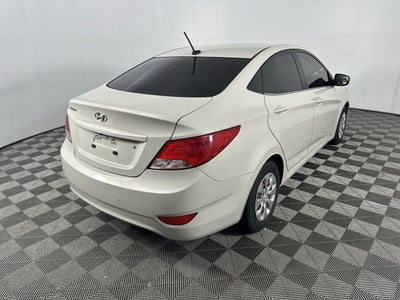 2016 Hyundai Accent SE