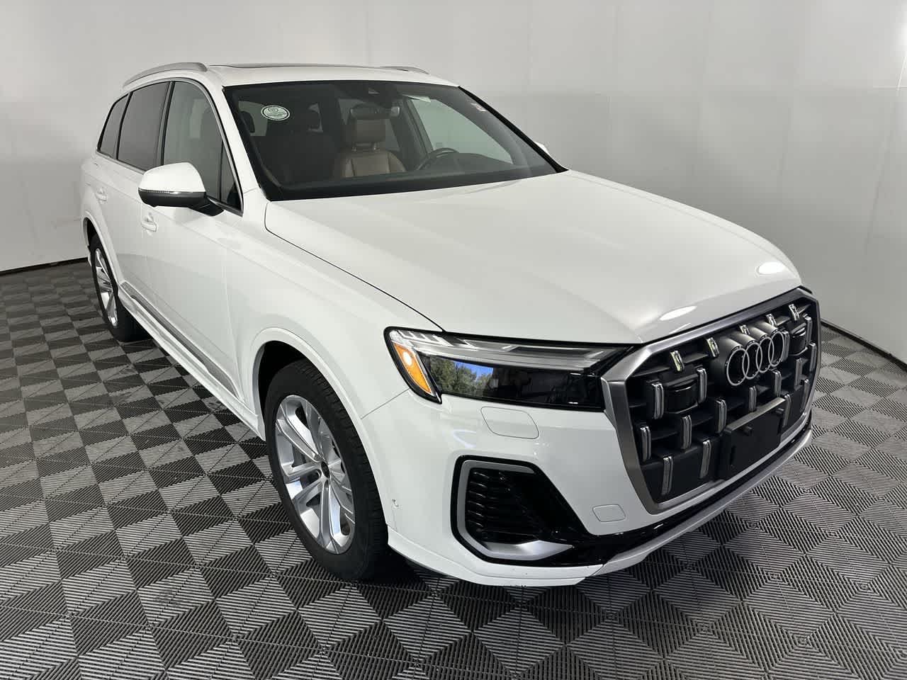 2025 Audi Q7 QUATTRO PR