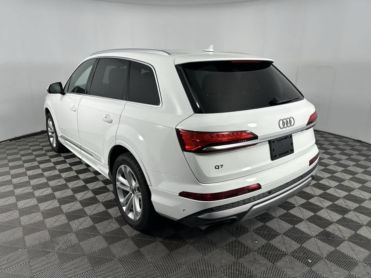 2025 Audi Q7 QUATTRO PR