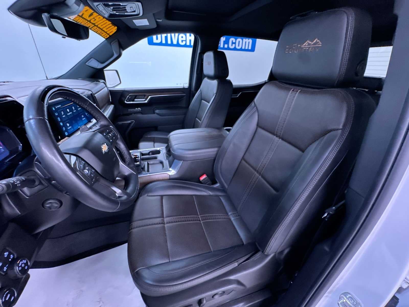 2025 Chevrolet Silverado 1500 High Country