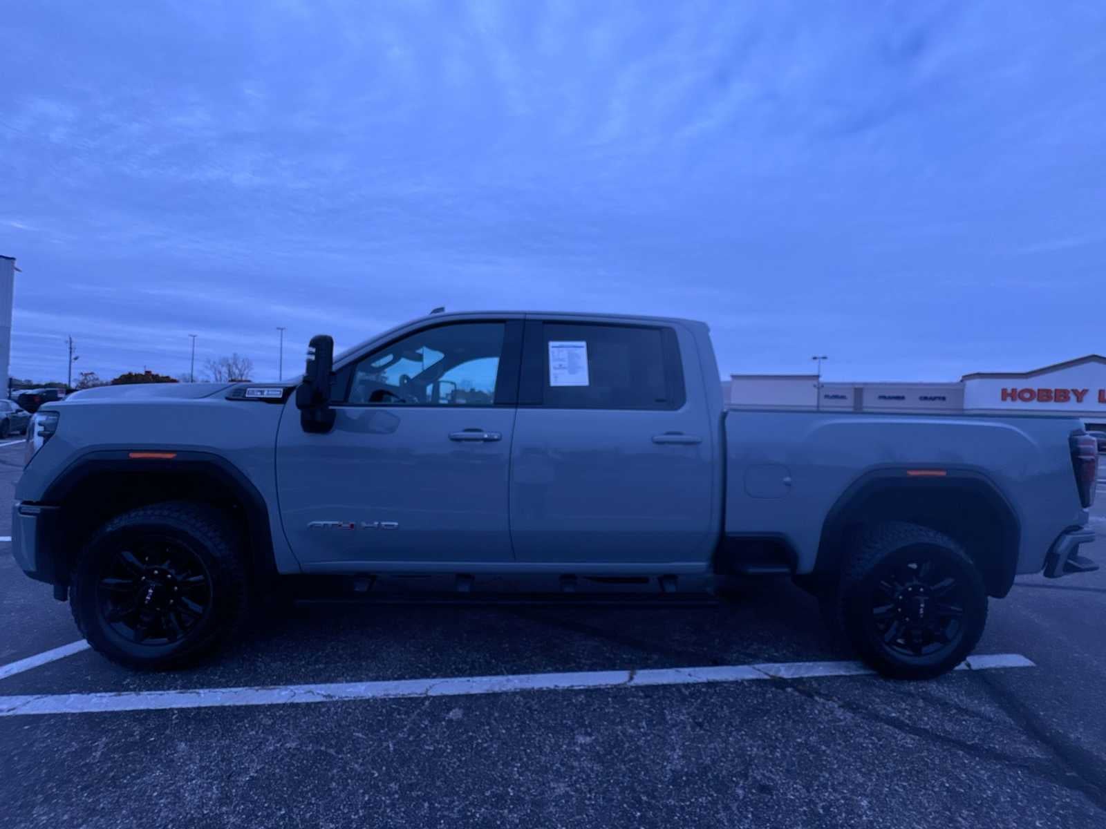 2024 GMC Sierra 2500HD AT4