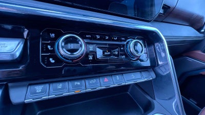 2024 GMC Sierra 3500HD Denali Ultimate