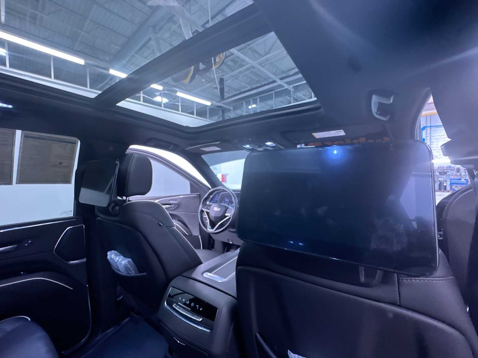 2024 Cadillac Escalade 4WD Premium Luxury