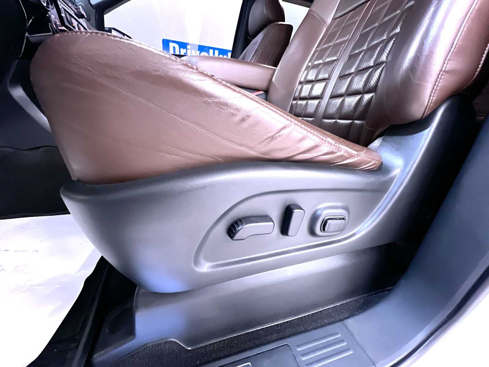 2021 Nissan Titan Platinum Reserve