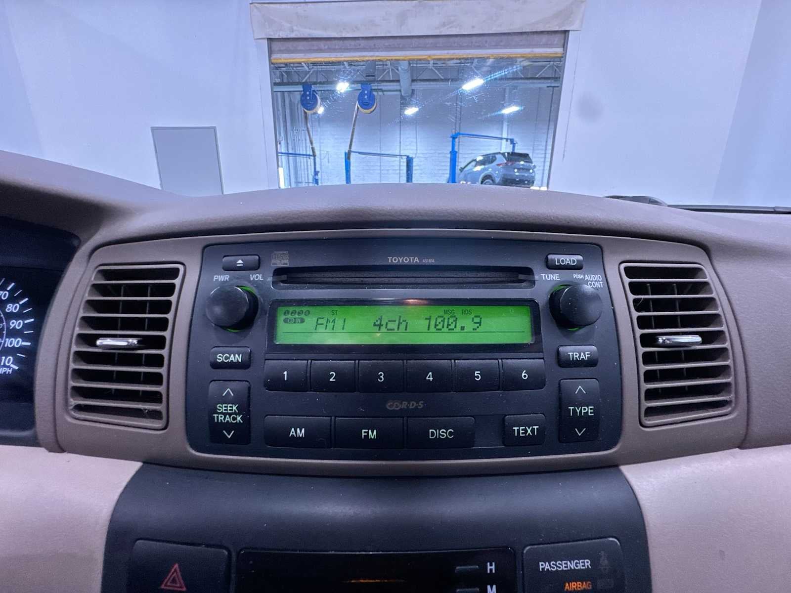 2005 Toyota Corolla LE