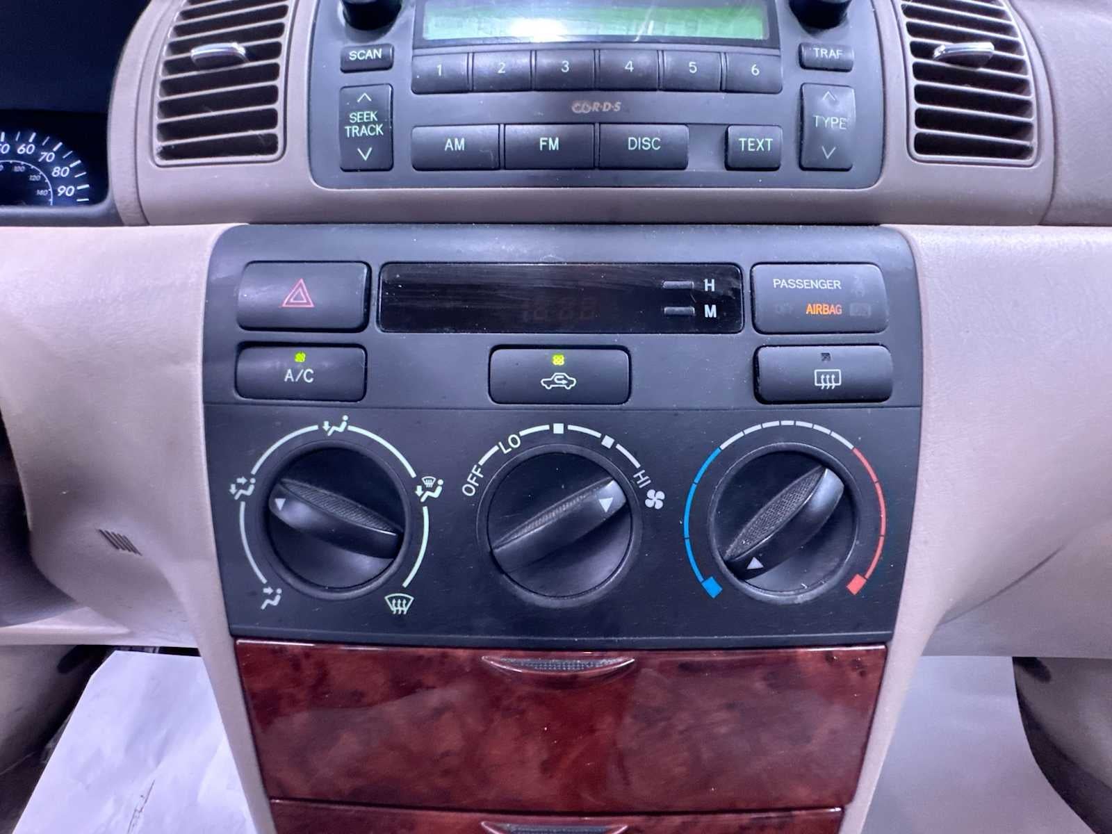 2005 Toyota Corolla LE