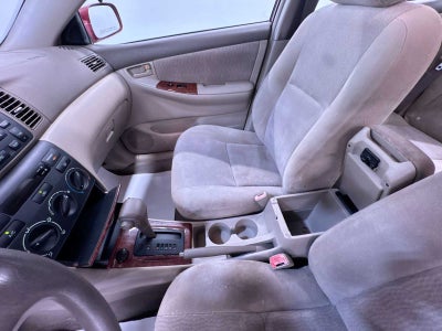 2005 Toyota Corolla LE