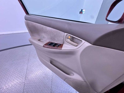 2005 Toyota Corolla LE