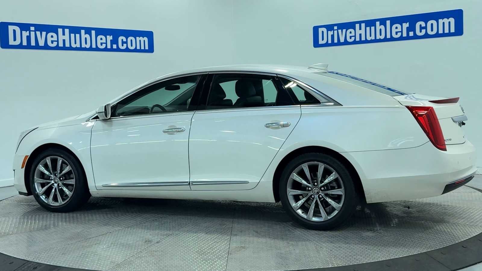2015 Cadillac XTS 4dr Sdn FWD