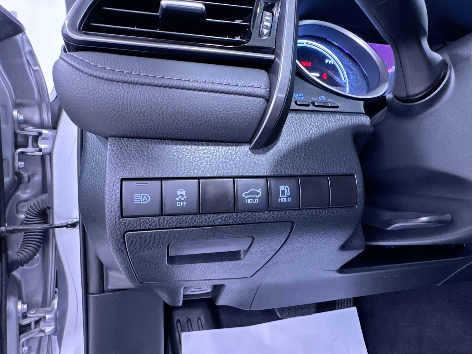 2024 Toyota Camry Hybrid XLE