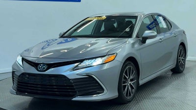 2024 Toyota Camry Hybrid XLE