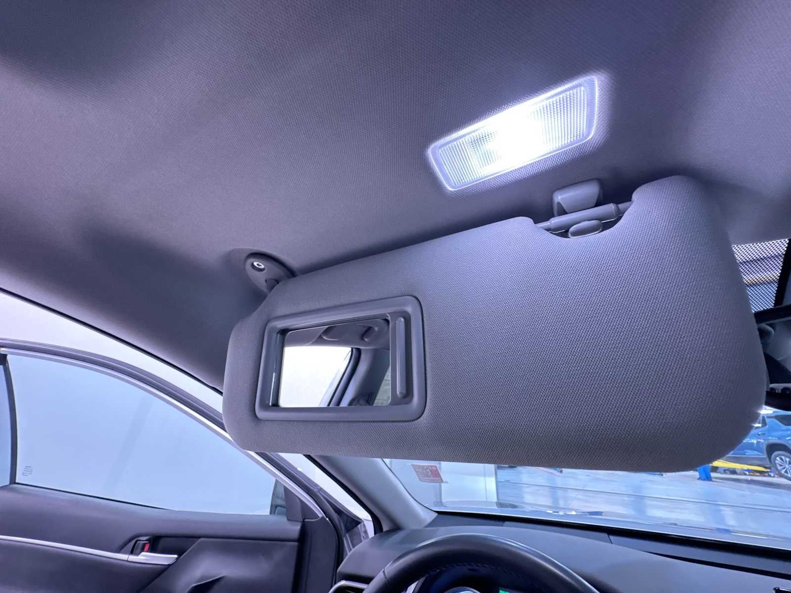 2024 Toyota Camry Hybrid XLE