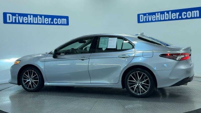 2024 Toyota Camry Hybrid XLE